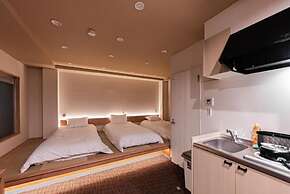 Sunshine Inn 456