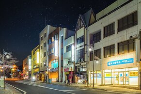 AOKI