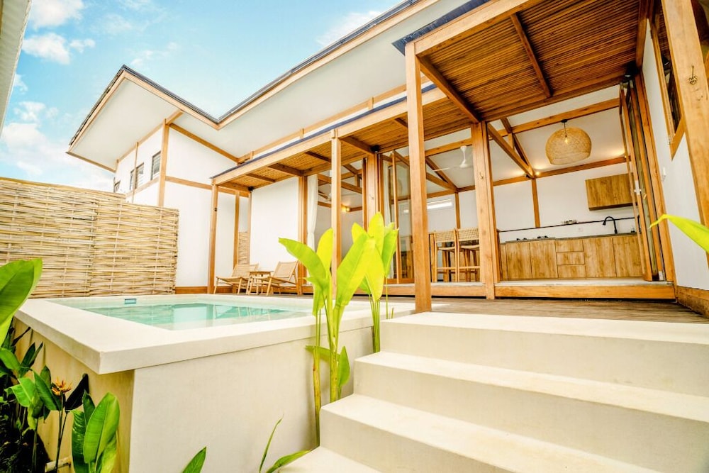 Musa Uluwatu Villas