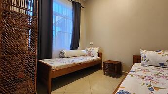 Pembeni River House