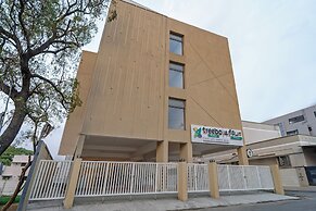 Treebo Premium Cachet Suites