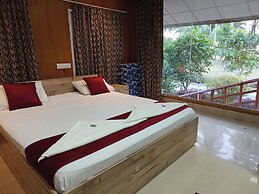 Tasvir Lagoon Retreat