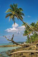 Tasvir Lagoon Retreat