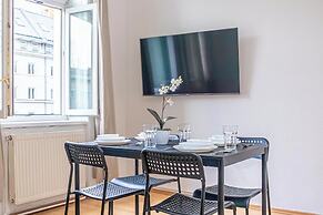 2BR Apartment Center Area Long Stay