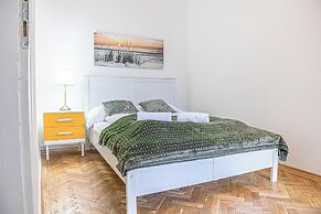Modern Room Long Stay Central Vienna