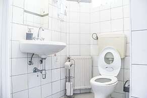 Modern Room Long Stay Central Vienna