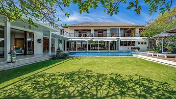Cendrawasih Villa Seminyak