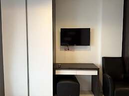 Modern Pool-view Studio With Balcony - Nordic Vip3, Pratumnak Hill