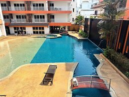 Modern Pool-view Studio With Balcony - Nordic Vip3, Pratumnak Hill