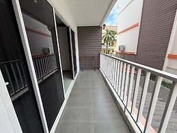 Pool-view Studio With Balcony - Nordic VIP 3, Pratumnak