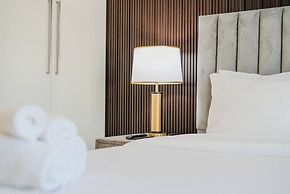 Burj Crown Residences - Downtown Dubai