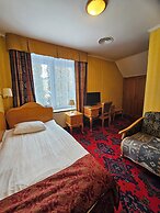 Folwark Historic Hotel