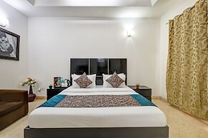 Floryn Stayz-Huda City Centre