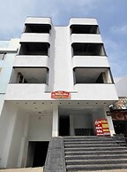 Hotel Om Mangalam Palace