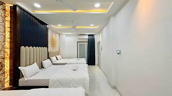 Hotel Om Mangalam Palace