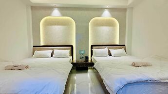 Hotel Om Mangalam Palace