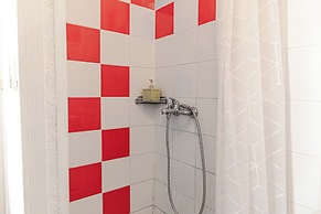Central 1BR Apartment for Long Stays