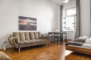 Comfy 2BR Apartment Long Stay Downtown