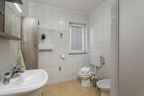 Oasis Jadreski Apartments