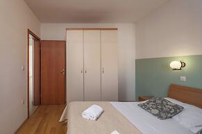 Oasis Jadreski Apartments