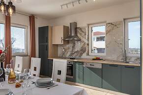 Oasis Jadreski Apartments