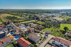 Oasis Jadreski Apartments