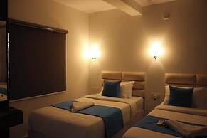 Niharika Heights Luxury Hotel