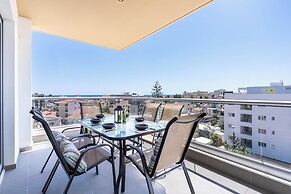Silver Line 1-BR Apt & Balcony in Larnaca