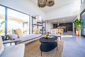 Set bal Lisbon Dream Getaway Villa do Sol