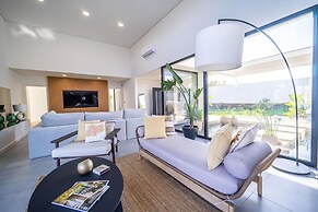 Set bal Lisbon Dream Getaway Villa do Sol