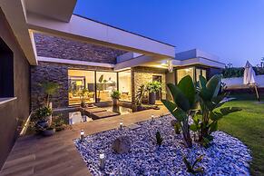 Set bal Lisbon Dream Getaway Villa do Sol