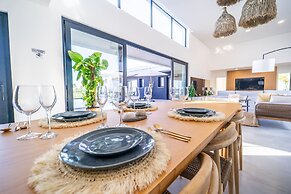 Set bal Lisbon Dream Getaway Villa do Sol