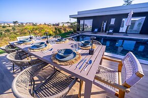 Set bal Lisbon Dream Getaway Villa do Sol