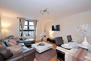 Executive 2bed City Centre Apartment in Aberdeen