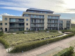 Apartment With Sunny Terrace in Oostduinkerke