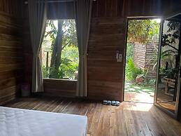 Wood Haven Homestay
