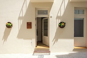 Emma's downtown Eco design rooms