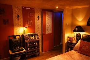 Oriental Suite