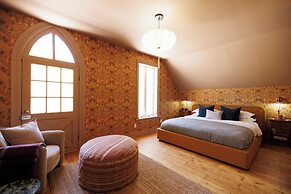 The Hotel at Claramount Club