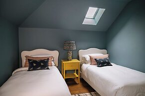 The Hotel at Claramount Club