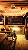 Penny's Motel & Apres