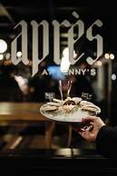 Penny's Motel & Apres