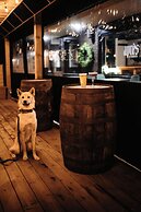 Penny's Motel & Apres