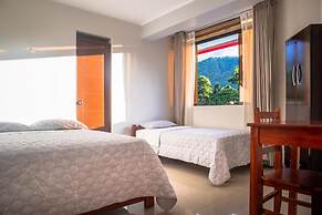Refugio Hotel
