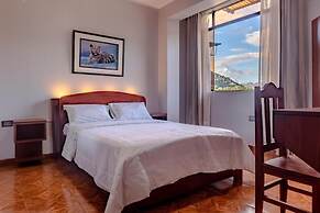 Refugio Hotel