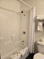 Can Am Inn