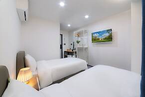 Dongdaemun Stay Garden
