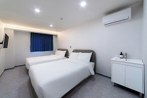 Dongdaemun Stay Garden