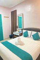 Sun Tree Hotel @ Triang