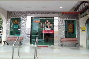 Sun Tree Hotel @ Triang